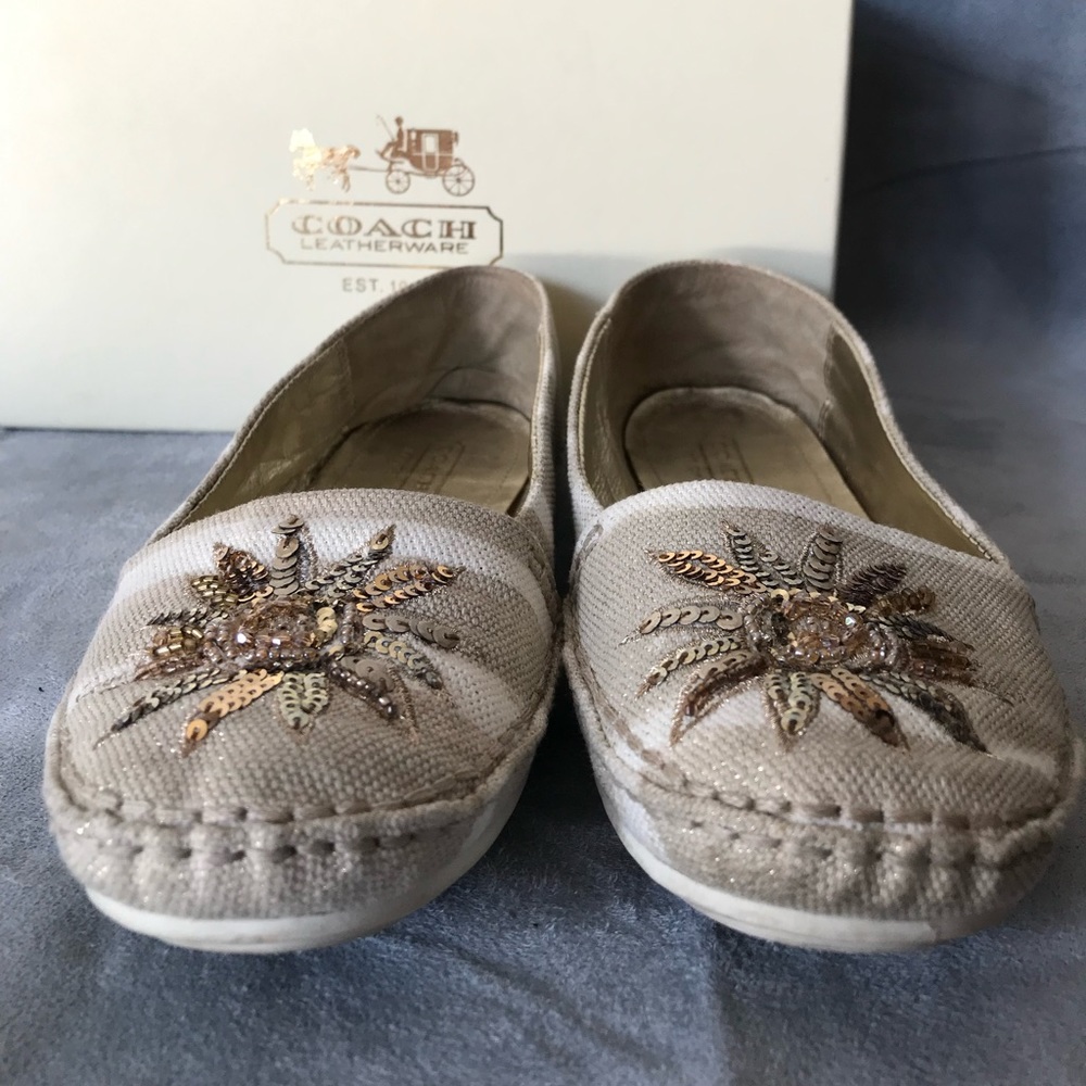 Super cute and comfy Coach shoes in size 7